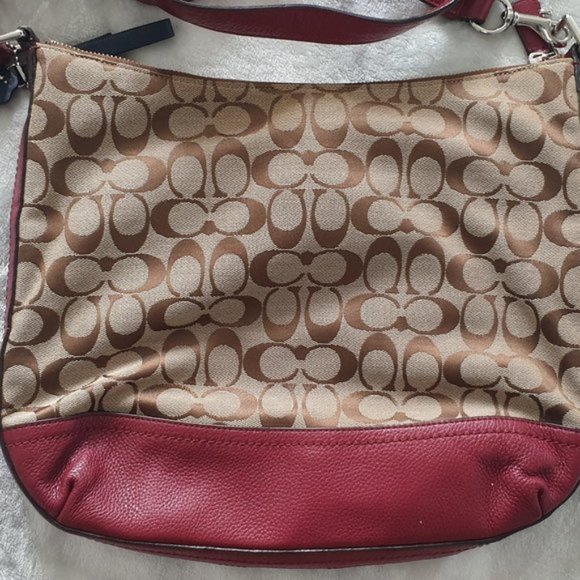 COACH Signature C Park Carrier Shoulder Bag - Picture 2 of 8